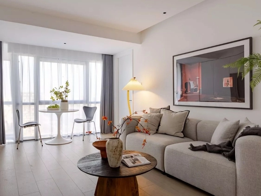 Rm 1808 No 9 Lakeward Scenery Int’l Apts(2)