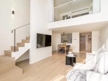 Rm 1827 Bld D Chateau De Luze Apt(3)