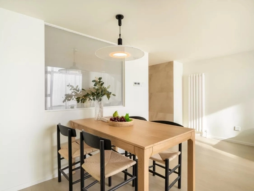 Rm 1827 Bld D Chateau De Luze Apt(4)