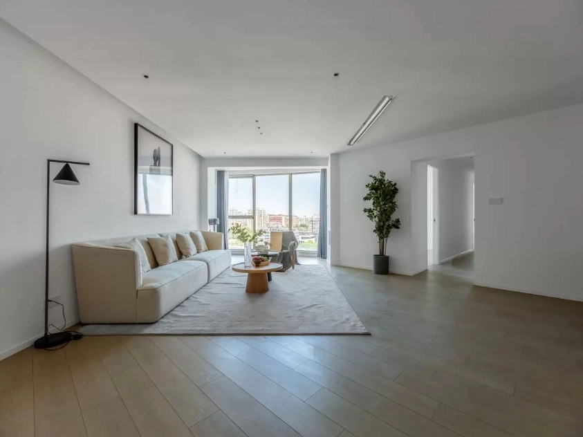Rm 18D No 1 New York Tower