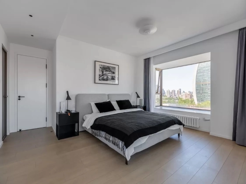 Rm 18D No 1 New York Tower(11)