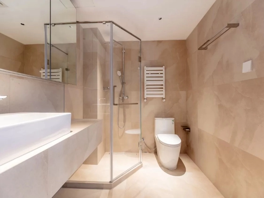 Rm 18D No 1 New York Tower(15)