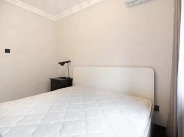 Rm 202 Unit 1 No 403 Zhu Jiang Di Jing Area E(11)