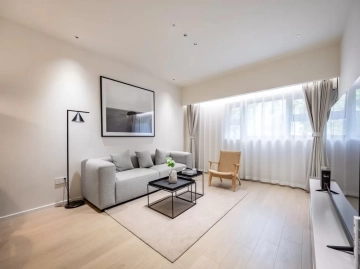 Rm 204 No 1 Sanquan Apartment