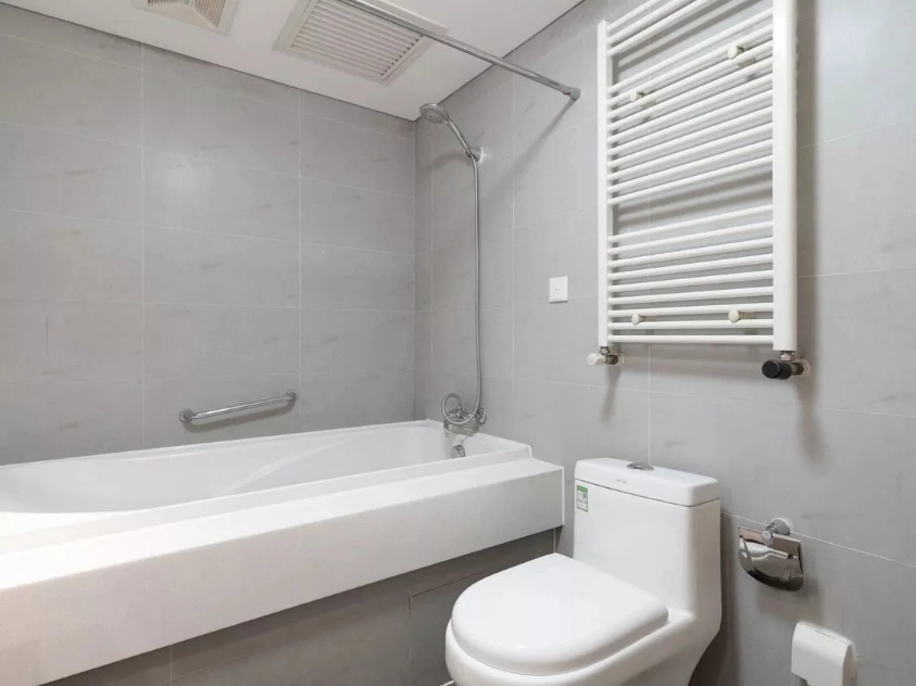 Rm 205 No 9 China Central Place(11)