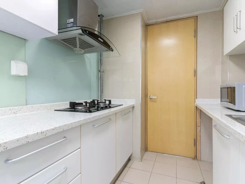 Rm 205 No 9 China Central Place(6)