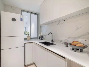 Rm 206 Bld 5 Fengqiao Apartment(5)