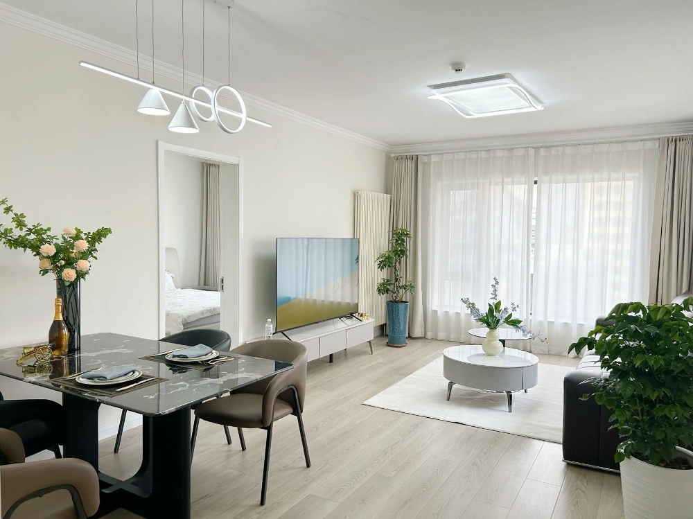 Rm 2101 Bld E Sunshine 100 Int’l Apt(2)