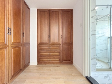 Rm 2101 No 3 Palm Springs(7)