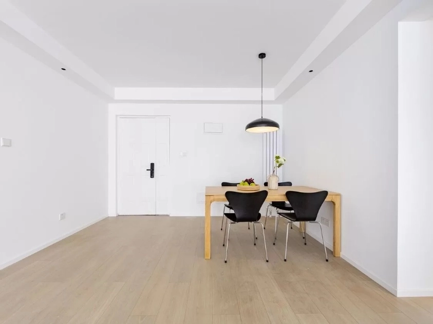 Rm 2103 No 17 Hopson Int’l Garden East(3)