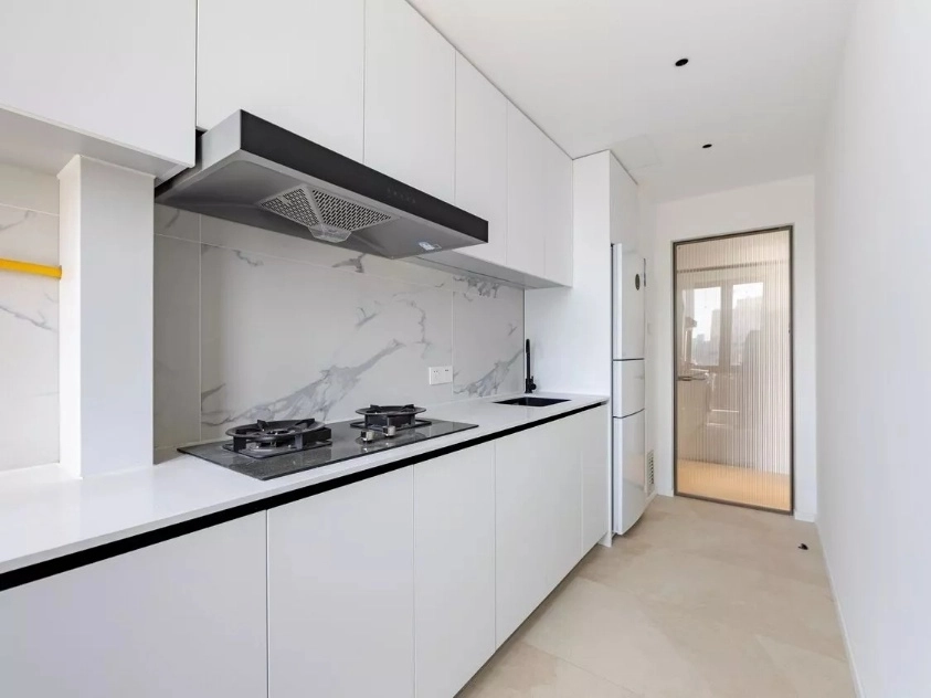 Rm 2103 No 17 Hopson Int’l Garden East(4)