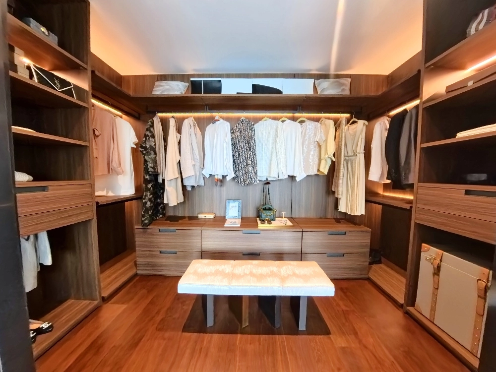 Rm 2106 Bld C Visionary Palace(6)