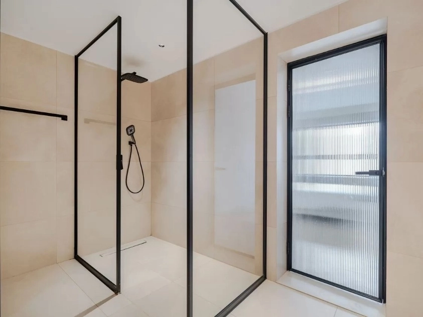 Rm 22D Unit 2 Bld A Global Trade Mansion(11)