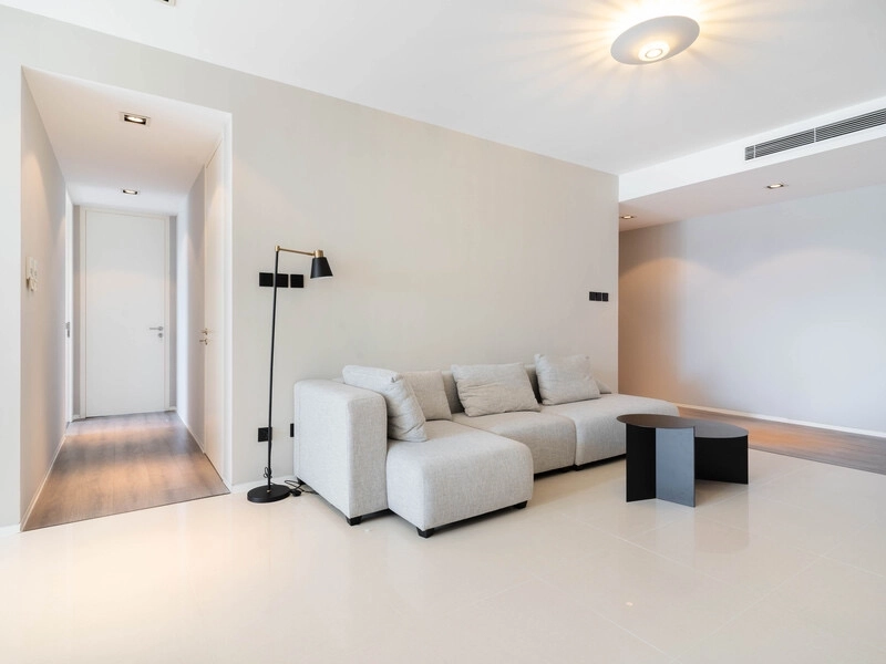 Rm 2301 No 11 Sanlitun SOHO Apt(2)