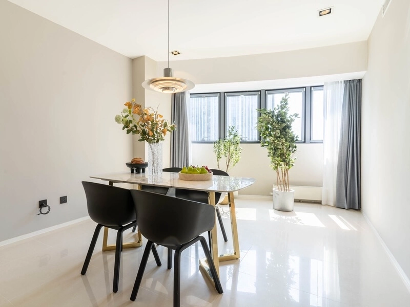 Rm 2301 No 11 Sanlitun SOHO Apt(3)