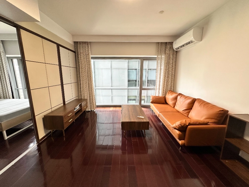 Rm 23F Fortune Plaza Serviced Apartment