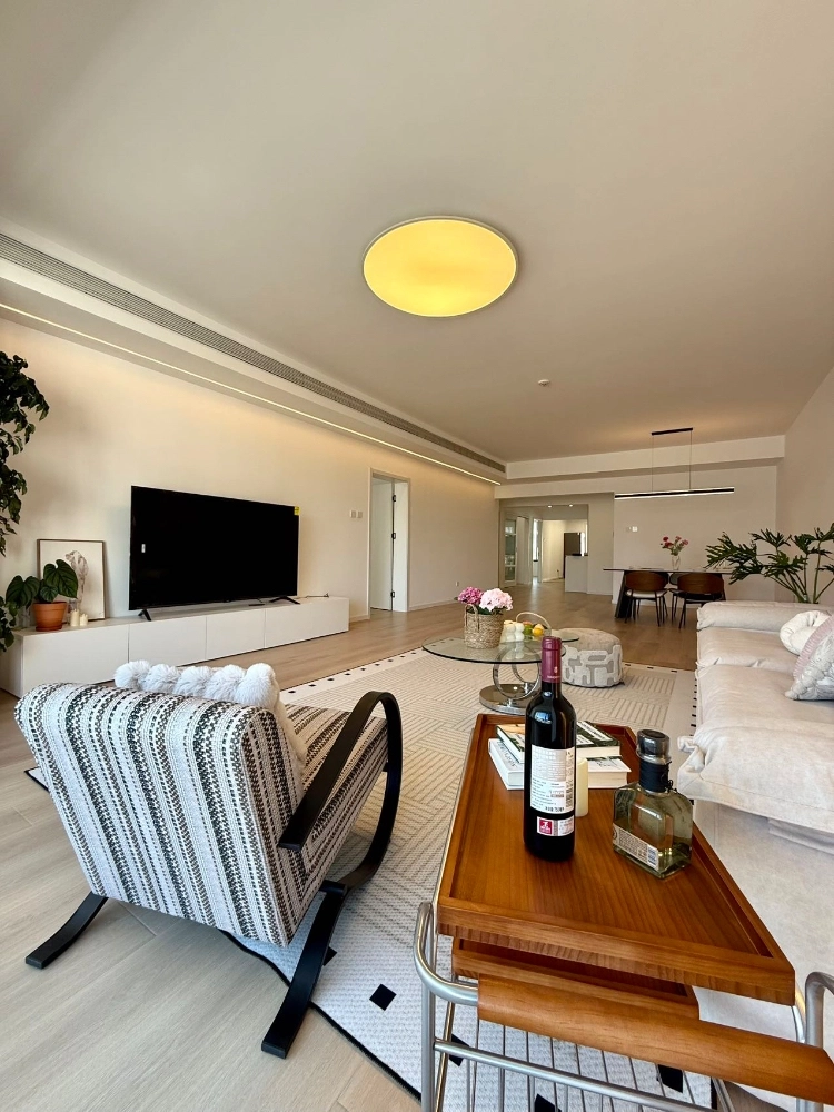 Rm 25C No C Global Trade Mansion(2)