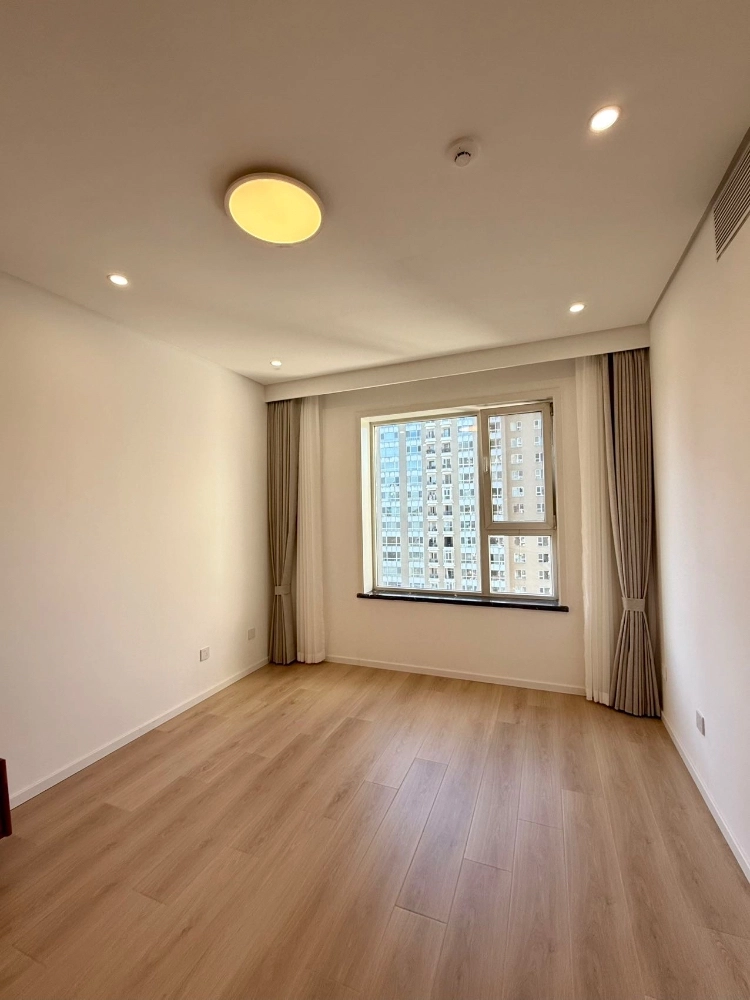 Rm 25C No C Global Trade Mansion(8)
