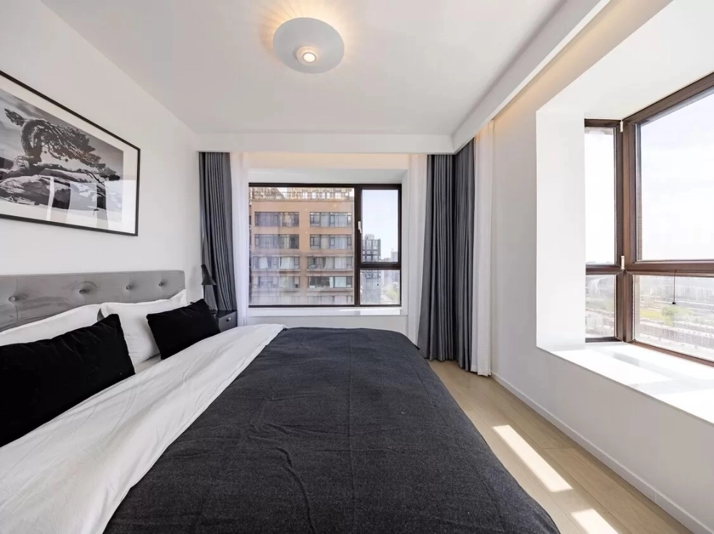 Rm 2706 No 2 Park View Int'l Apt(11)