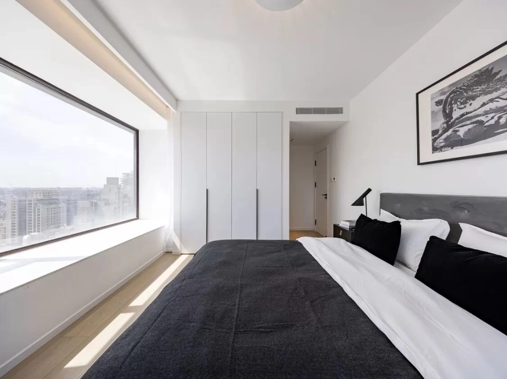 Rm 2706 No 2 Park View Int'l Apt(12)