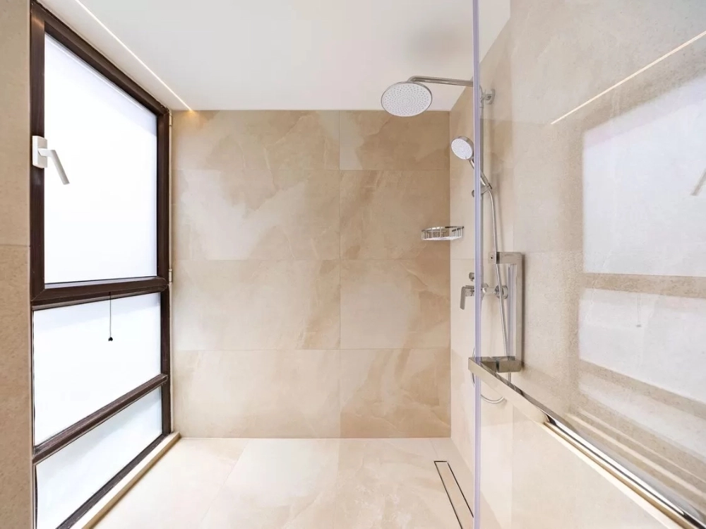 Rm 2706 No 2 Park View Int'l Apt(14)