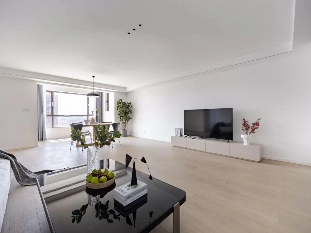 Rm 2706 No 2 Park View Int'l Apt(3)