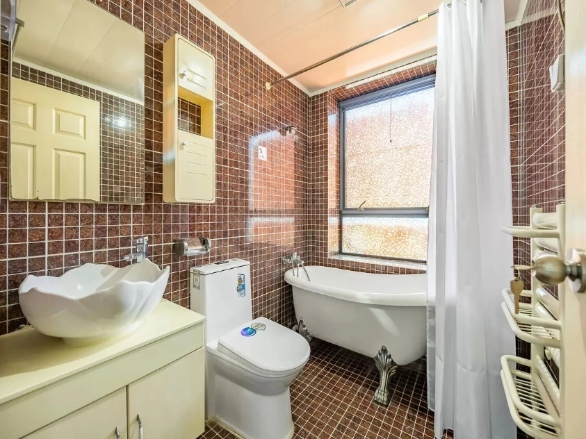 Rm 2710 Bld A Sunshine 100 Int’l Apt(10)