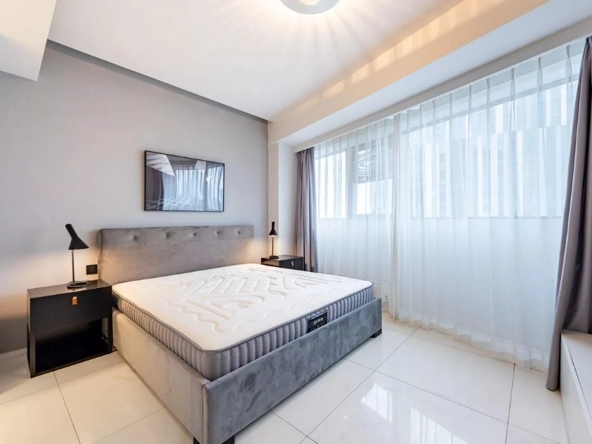 Rm 2803 No 15 Sanlitun SOHO Apt(8)