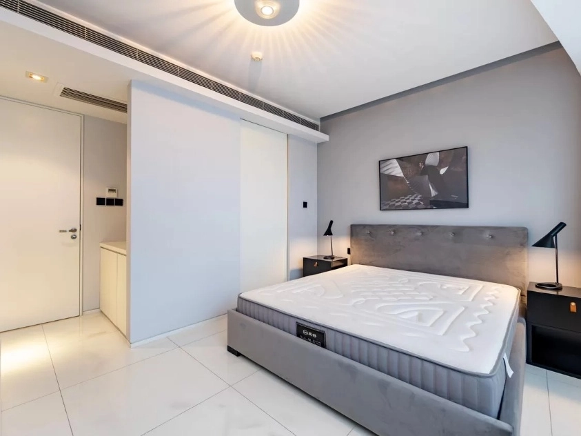 Rm 2803 No 15 Sanlitun SOHO Apt(9)