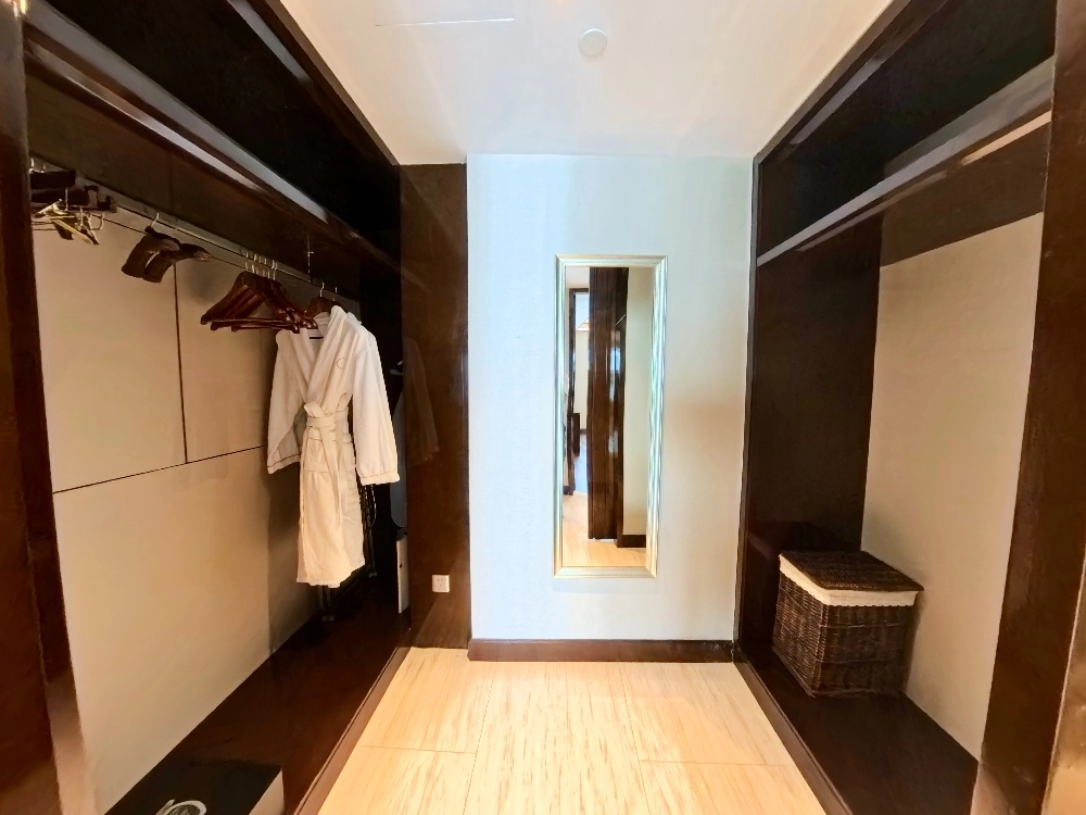 Rm 2805 Orientino Executive Apts Beijing(6)