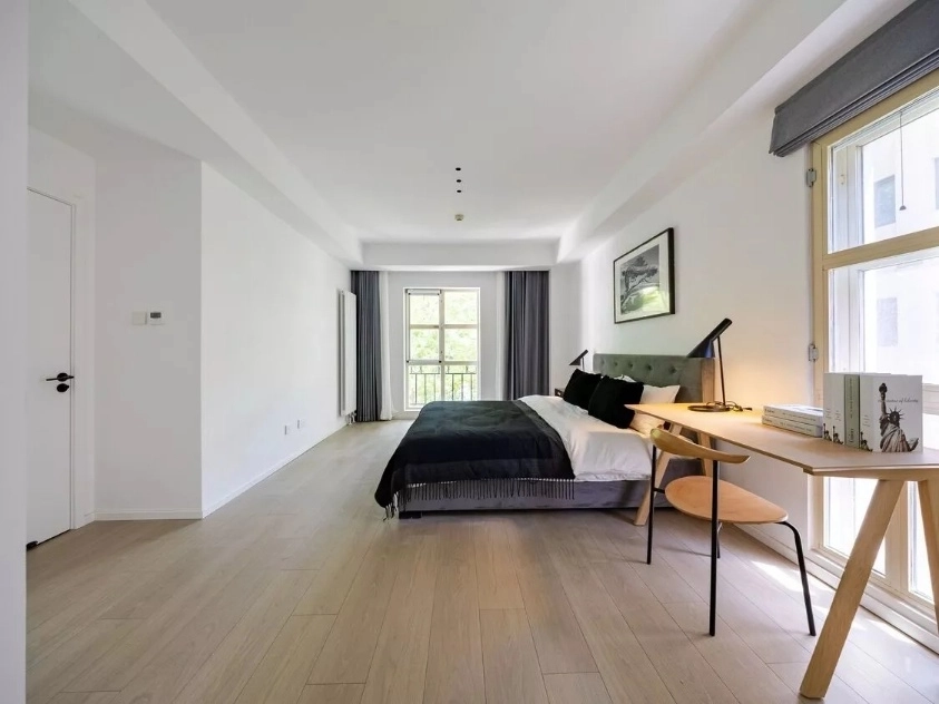 Rm 301 Unit G Chateau Regency I(7)