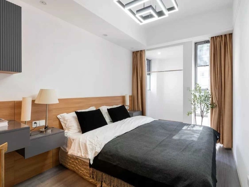 Rm 302 No D Chateau De Luze Apt(9)