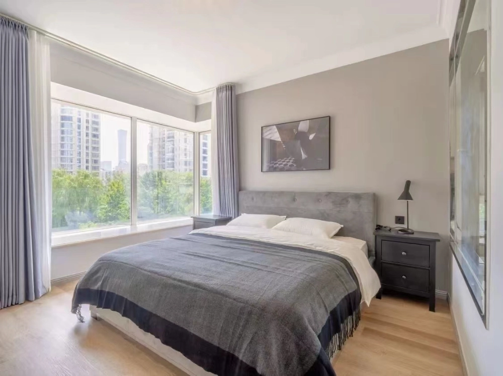 Rm 305 No 3 Palm Springs(8)