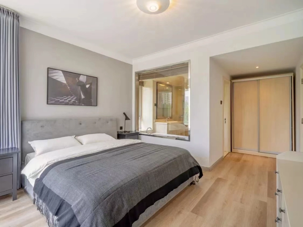 Rm 305 No 3 Palm Springs(10)