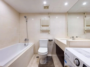 Rm 306 Bld E Ocean Express Apt(6)