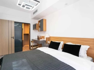 Rm 320 Bld D Chateau De Luze Apt(10)