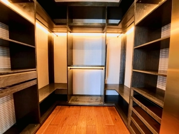 Rm 4401 Garry Apartment(12)