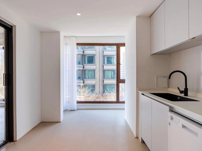 Rm 501 Unit 3 No 25 The Riverside East(10)