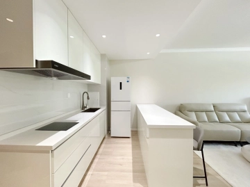 Rm 502 Bld C Sunshine 100 Int’l Apt(5)