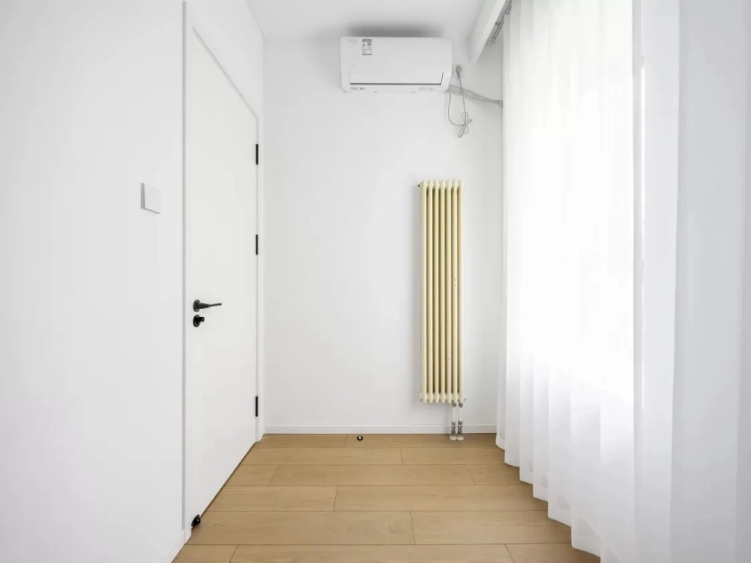 Rm 503 No 6 Megahall MOMA(9)