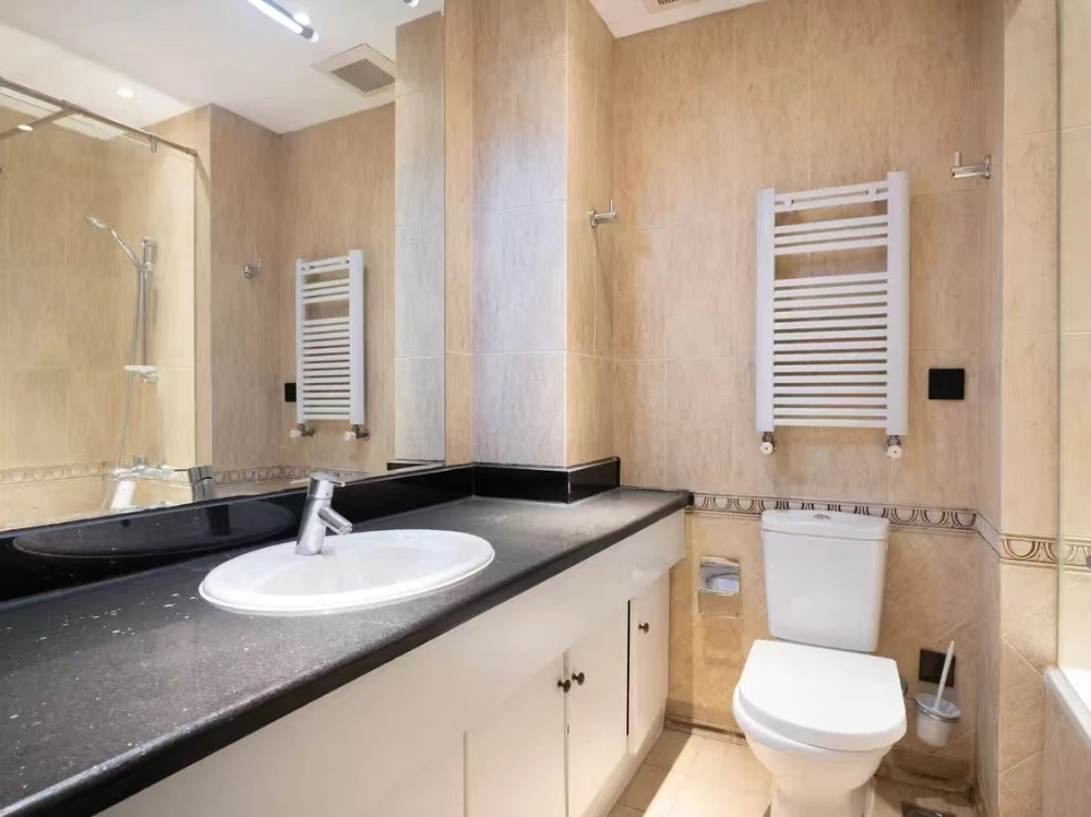 Rm 505 Bld A Yi He Int'l Center Apt(15)