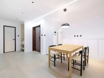 Rm 506 Bld A Sunshine 100 Int’l Apt(3)