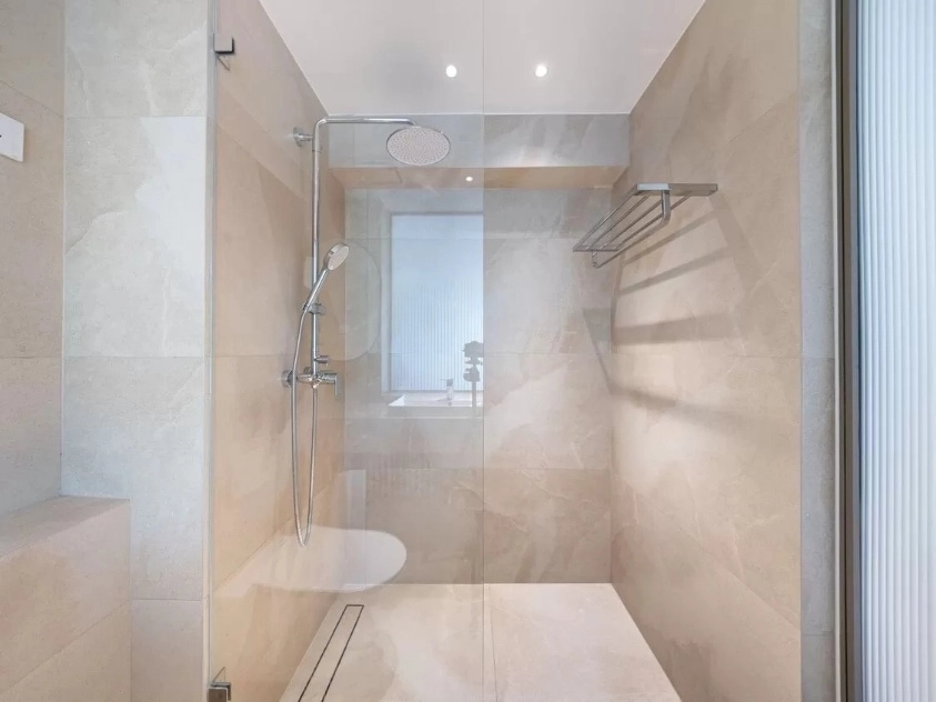 Rm 512 Unit 1 No 25 Seasons Park North(8)