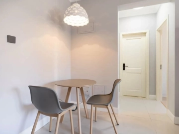 Rm 603 No 18 Hopson Int’l Garden East(6)