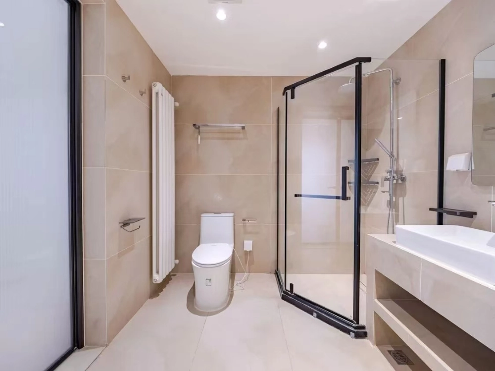 Rm 605 Unit 2 Bld C Phoenix Town(16)