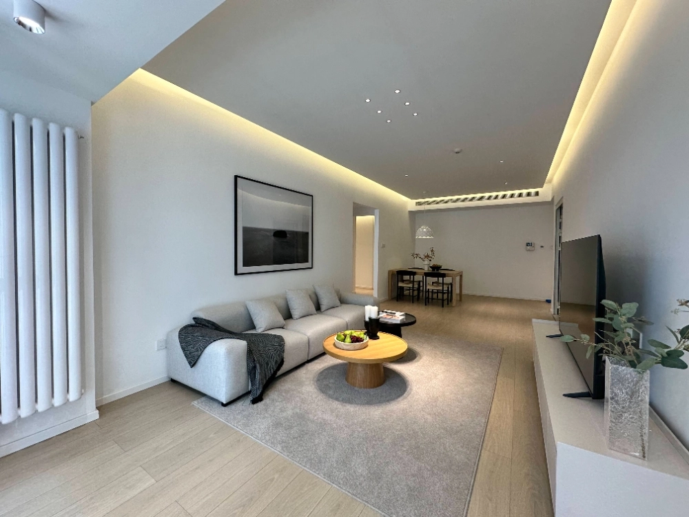 Rm 606 No 11 Sanlitun SOHO Apt(3)