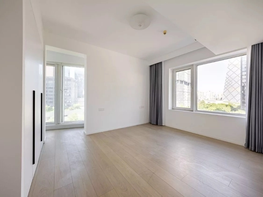 Rm 620 Tower 东 Van Palace Apt(13)