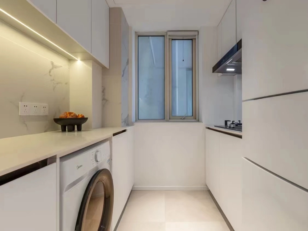 Rm 701 No 3 Wanda Plaza Apartment(7)