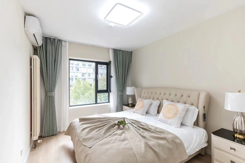 Rm 702 Bld B Sunshine 100 Int’l Apt(5)