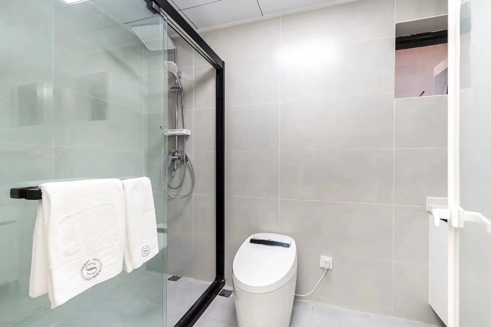 Rm 702 Bld B Sunshine 100 Int’l Apt(8)